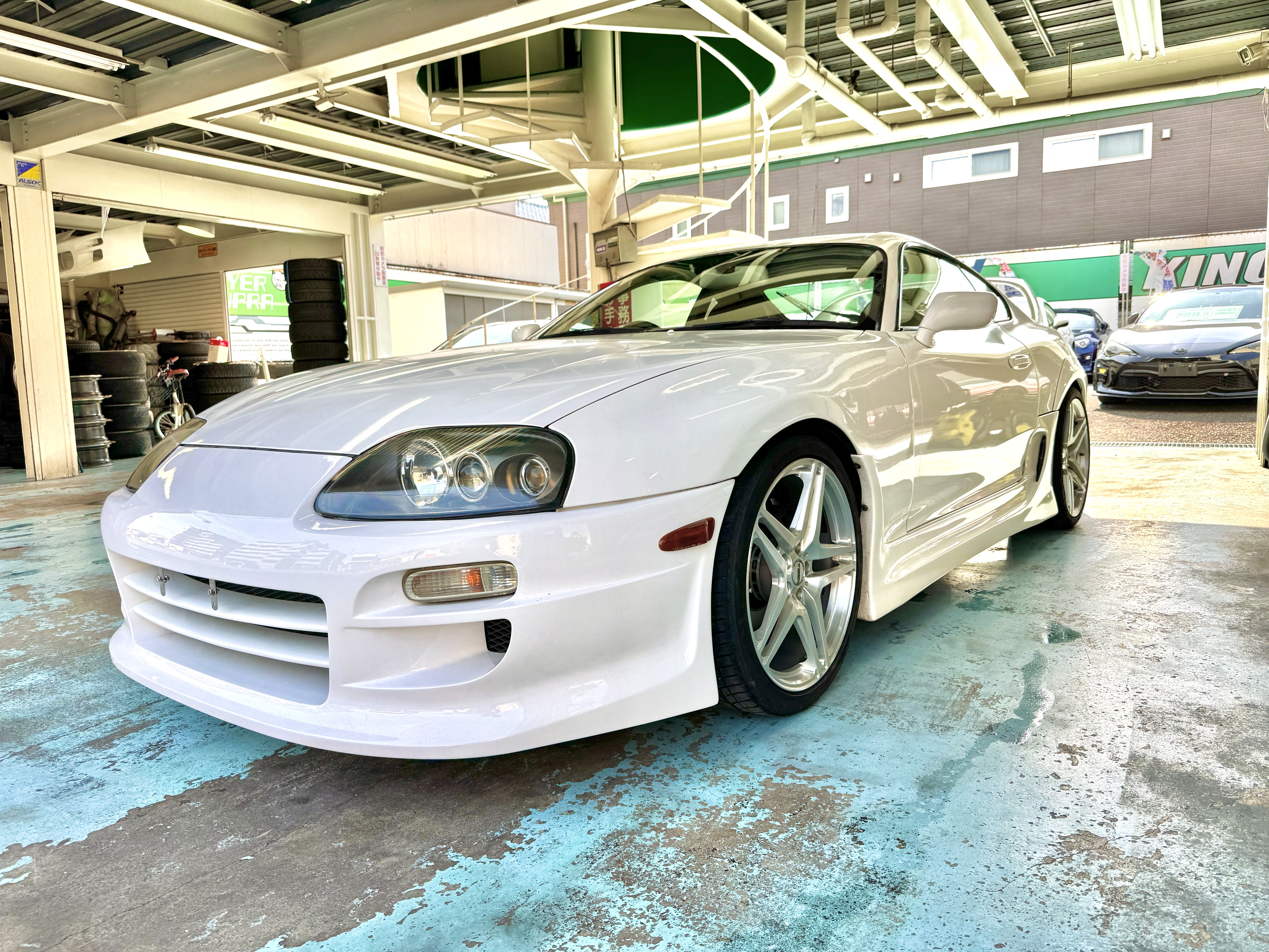 スープラ JZA80